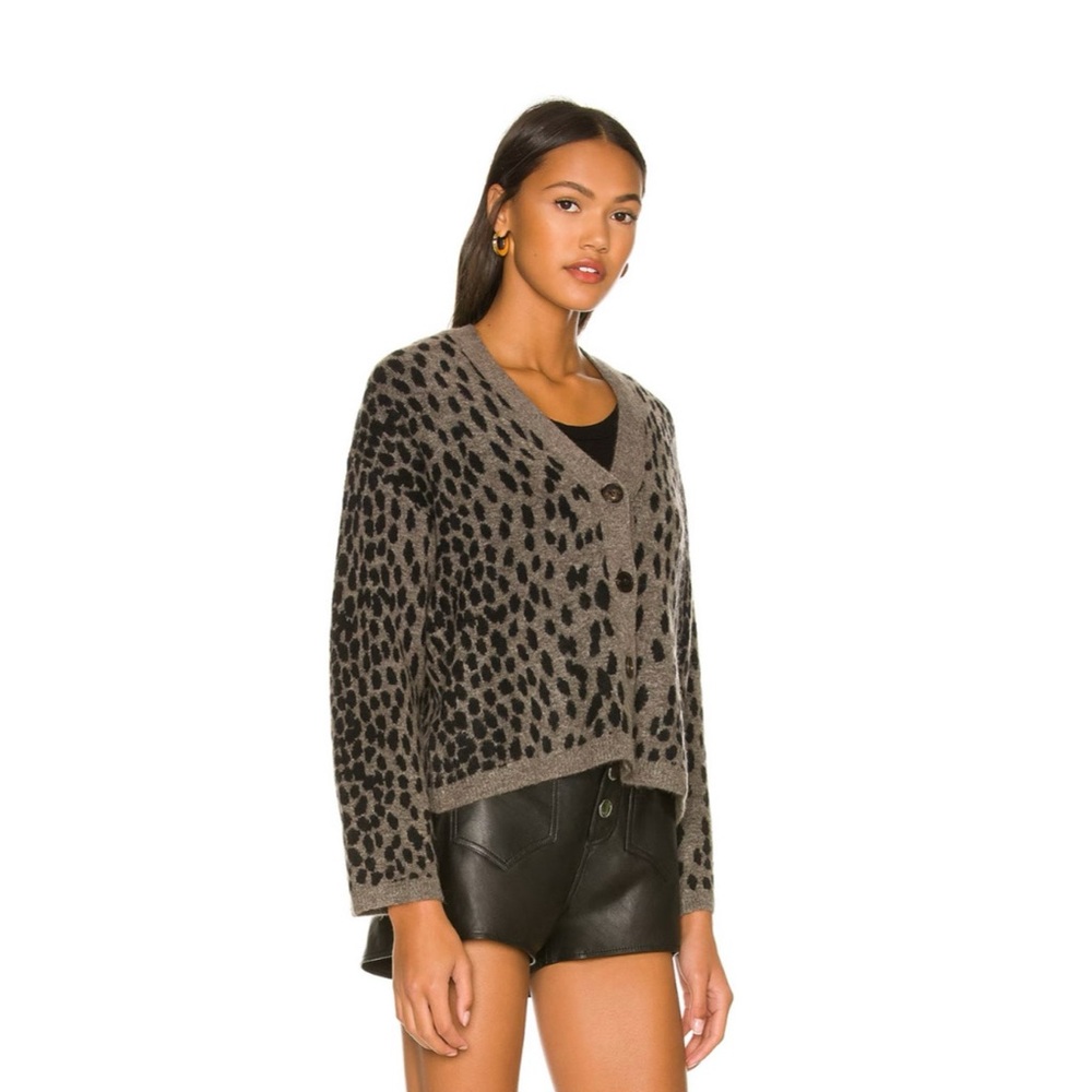 Rails Reese Leopard Print Button Cardigan - XL - Picture 2 of 14
